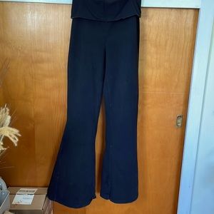 NWOT AERIE OFFLINE, BELL BOTTOM YOGA PANTS